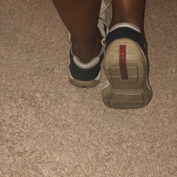 Prada Shoes - Picture 3 of 7